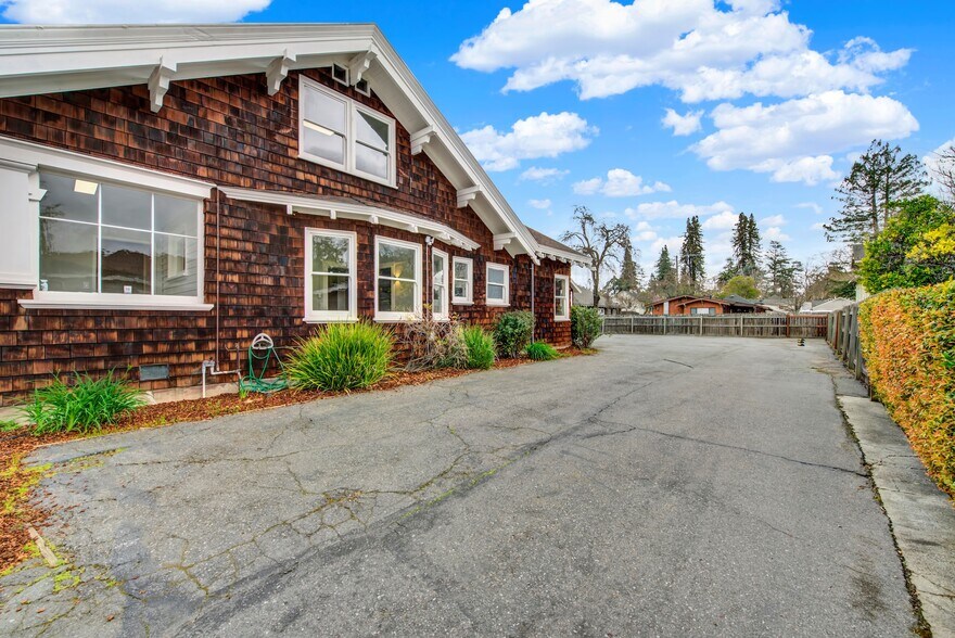 More Photos Of 1763 2nd St, Napa Office Residential For Sale