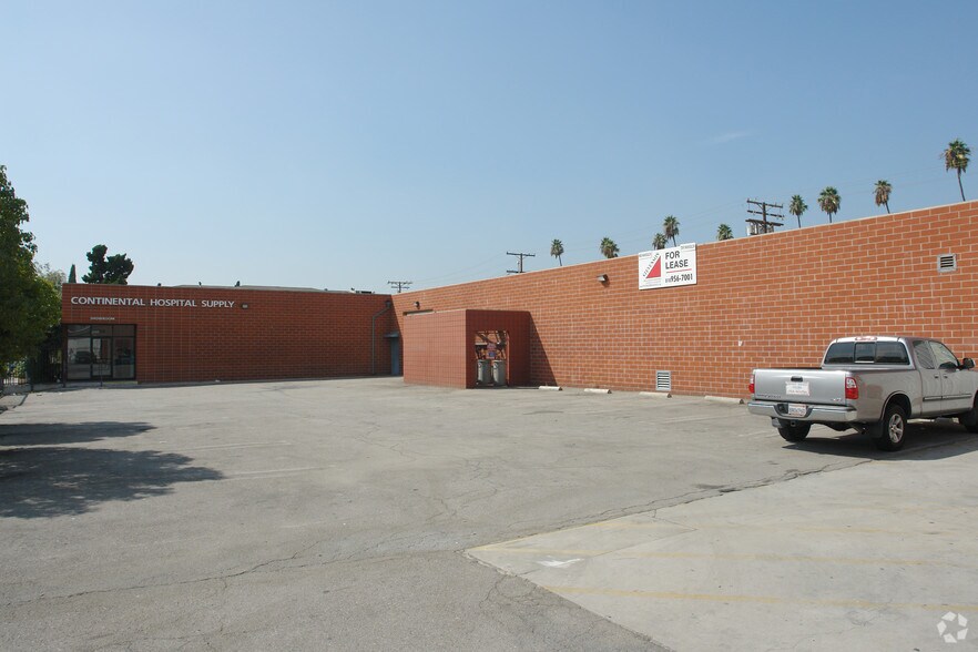 More Photos Of 325 W Cerritos Ave, Glendale Manufacturing For Lease