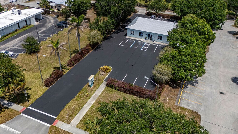 More Photos Of 2624 S Us Highway 1, Fort Pierce Medical For Sale