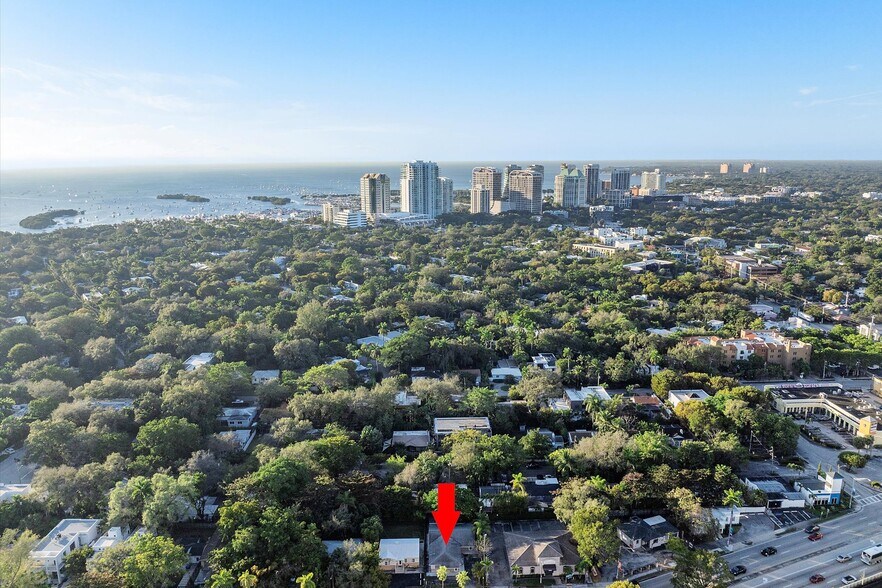 More Photos Of 2482 Secoffee Ter, Coconut Grove Medical For Lease