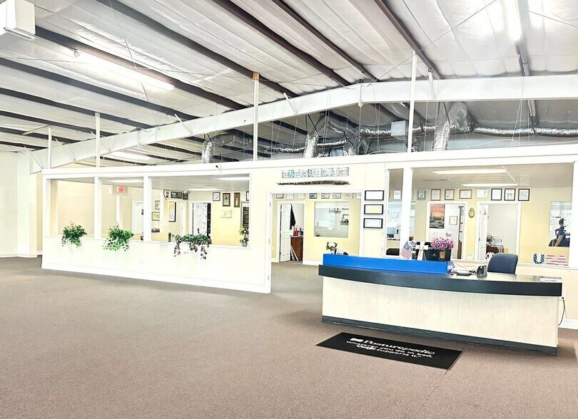 More Photos Of 3460 US Highway 92 E, Lakeland Freestanding For Sale