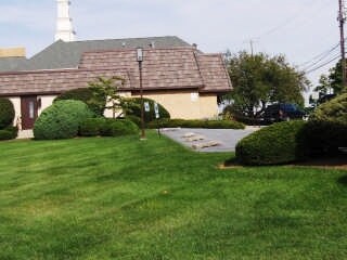 More Photos Of 1135 W Governor Rd, Hershey Office For Sale