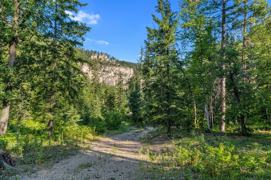 More Photos Of 10888 Rimrock Pl, Spearfish Hotel For Sale