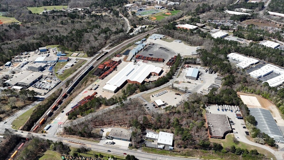 More Photos Of 5452 Oakdale Rd SE, Smyrna Manufacturing For Lease