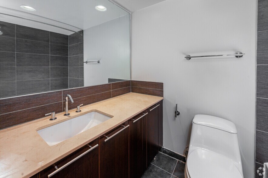 More Photos Of 8750 Georgia Ave, Silver Spring Apartments For Lease