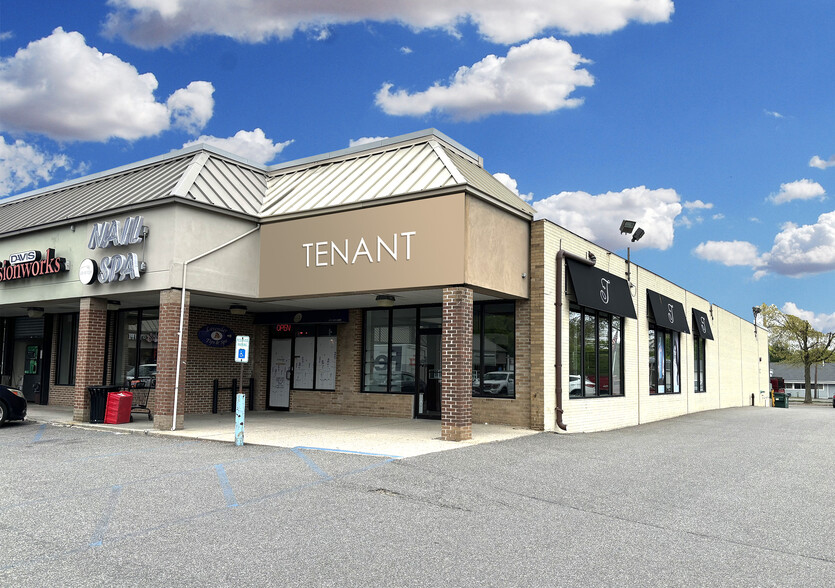 Primary Photo Of 291-307 Clay Pitts Rd, East Northport Storefront For Lease