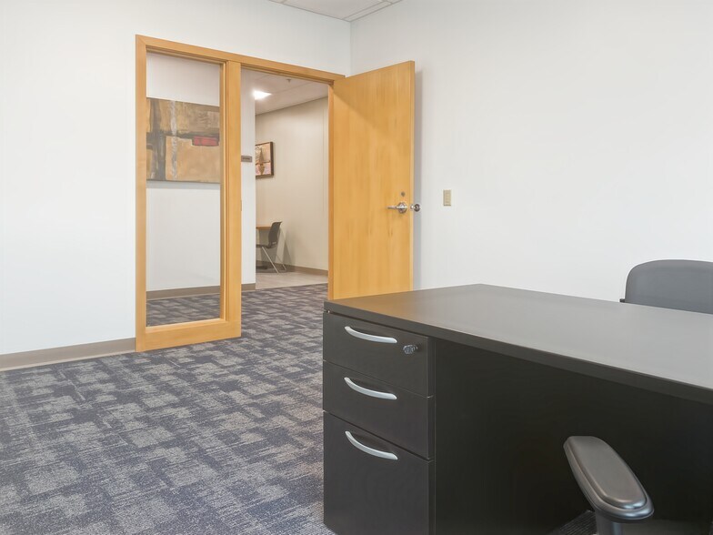 More Photos Of 708 Heartland Trl, Madison Coworking Space