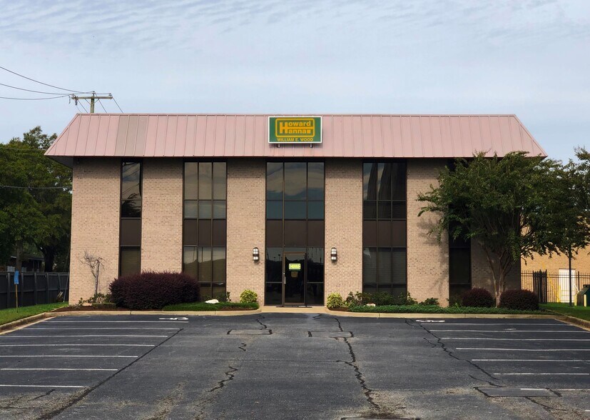 More Photos Of 4598 Broad St, Virginia Beach Office For Lease