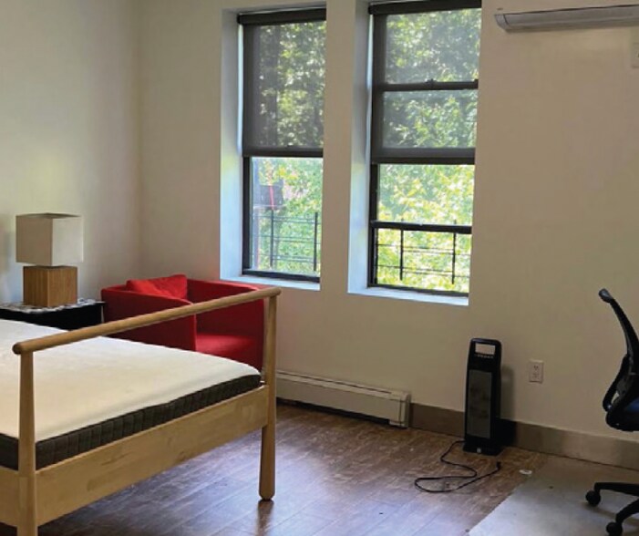 More Photos Of , Bronx Unknown For Sale