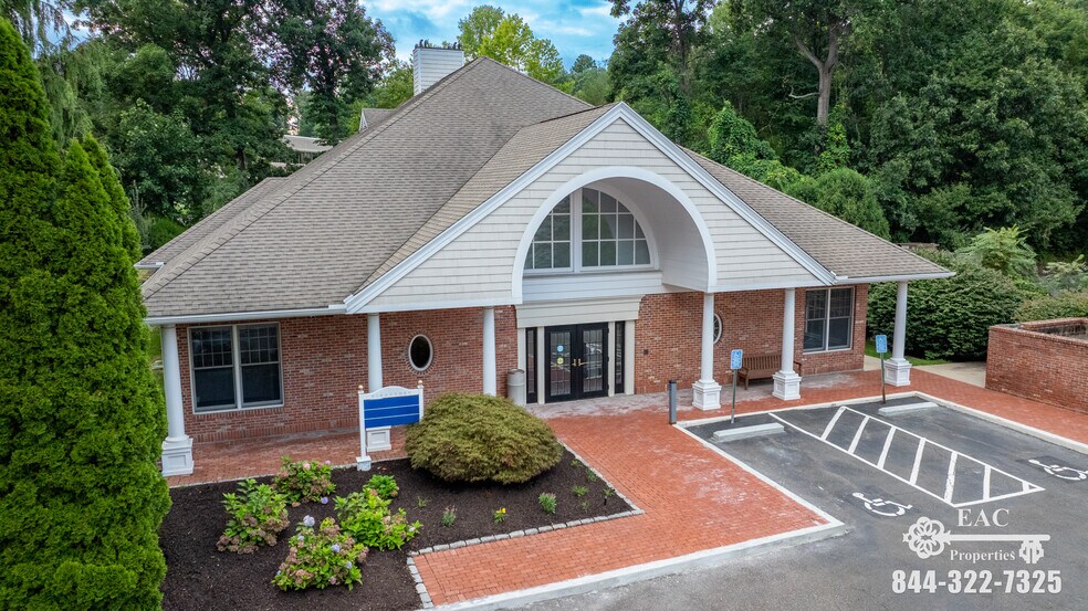 More Photos Of 887 Bridgeport Ave, Shelton Medical For Lease
