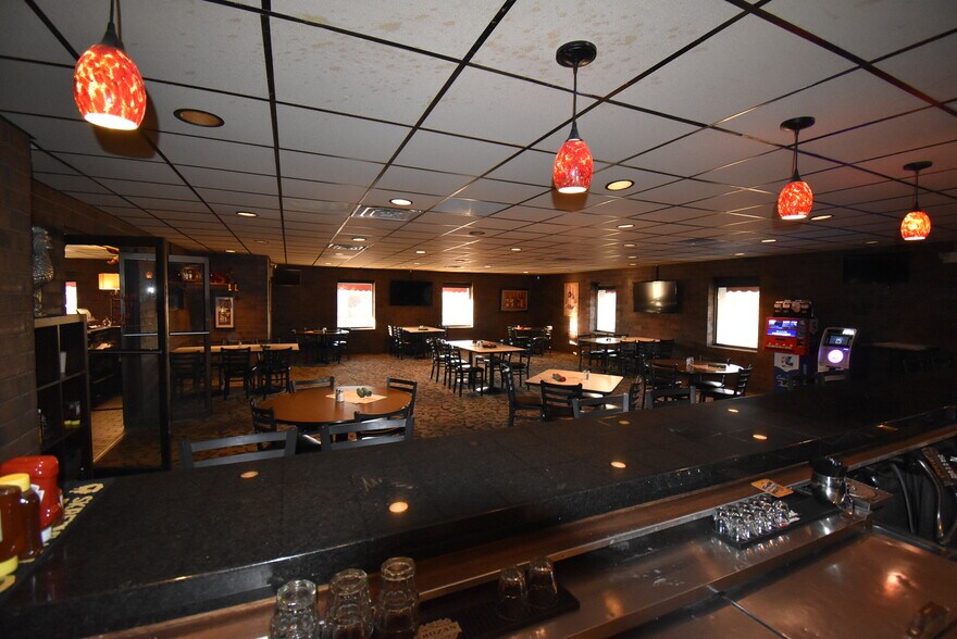 More Photos Of 330 E 135th St, Kansas City Restaurant For Sale
