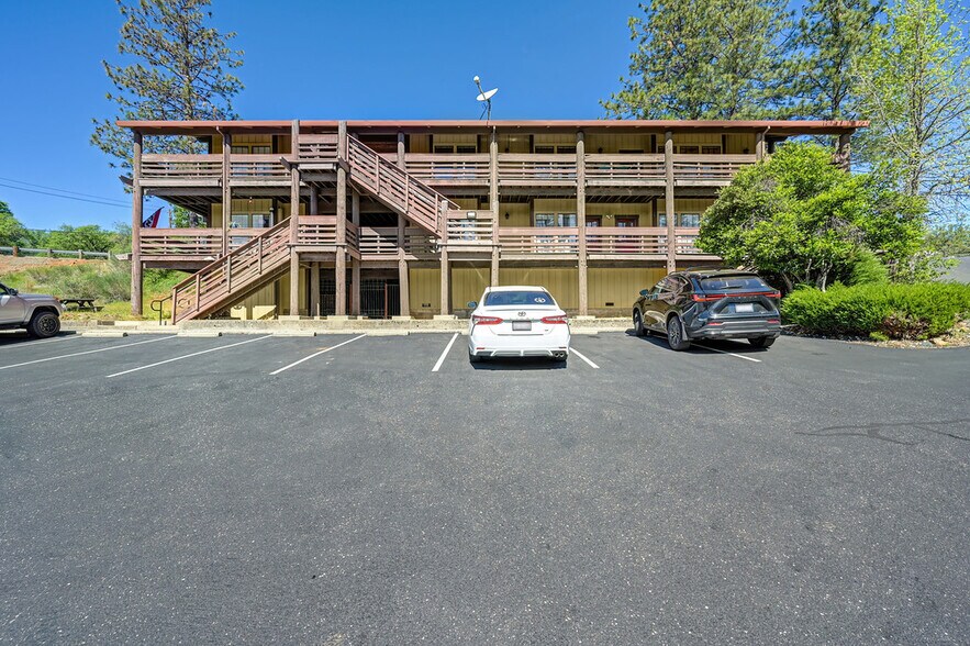 More Photos Of 10015 Alta Sierra Dr, Grass Valley Office Residential For Sale