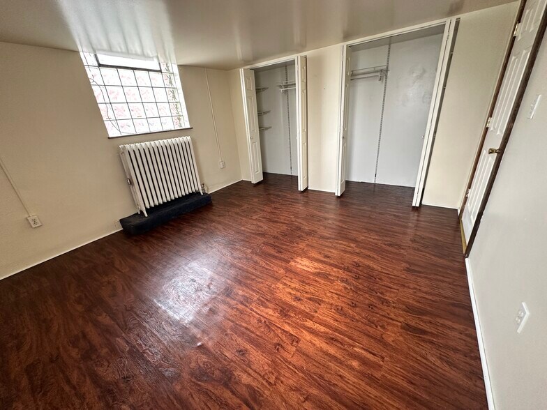 More Photos Of 25 W Chestnut St, Washington Apartments For Sale