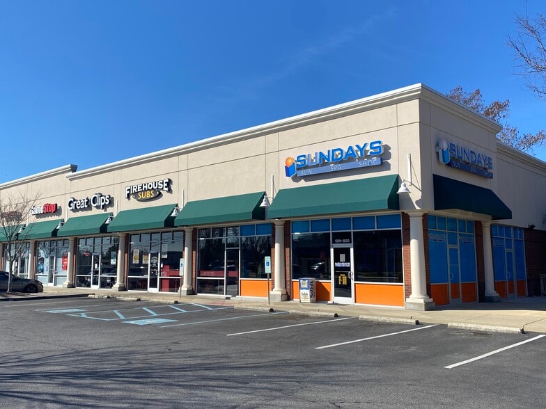 Primary Photo Of 1201_ N Main St, Suffolk Unknown For Lease