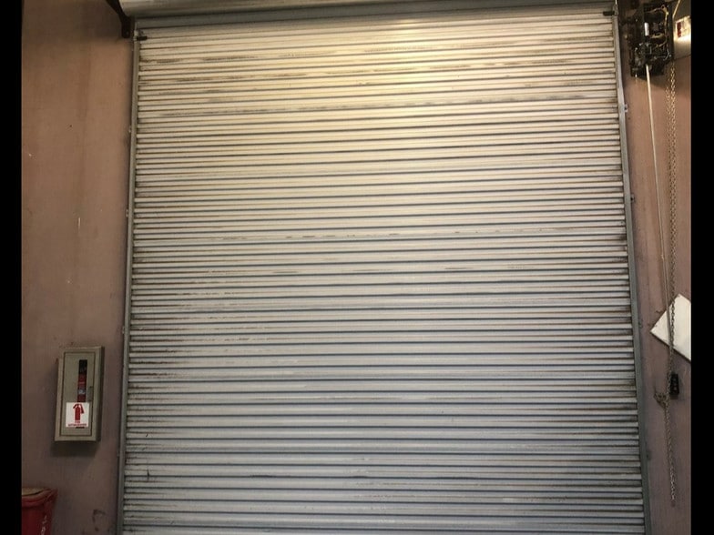 More Photos Of 1001 Nichols Dr, Rocklin Warehouse For Lease
