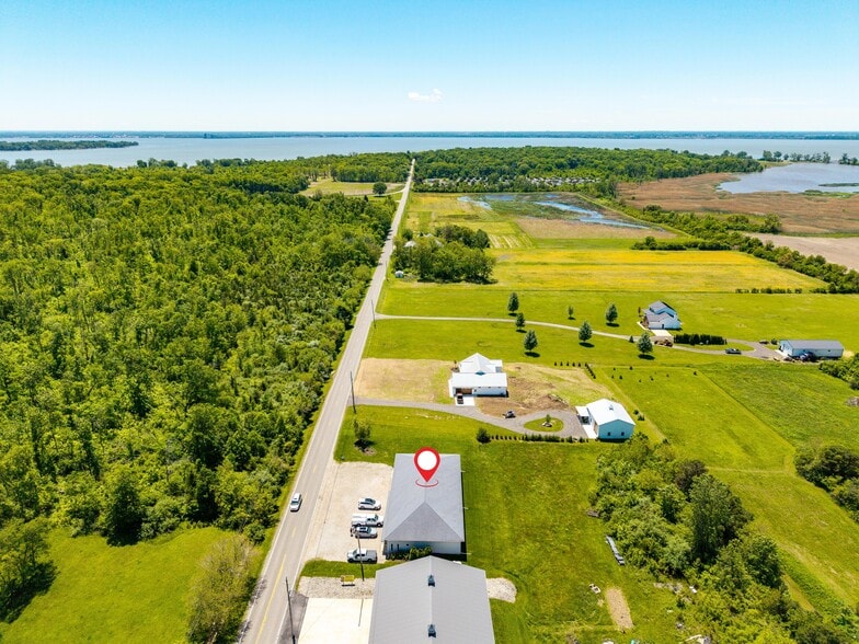 More Photos Of 1200 S Hartshorn Rd, Lakeside Marblehead Warehouse For Sale