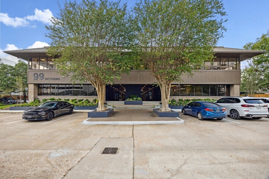 More Photos Of 99 Detering St, Houston Office For Lease