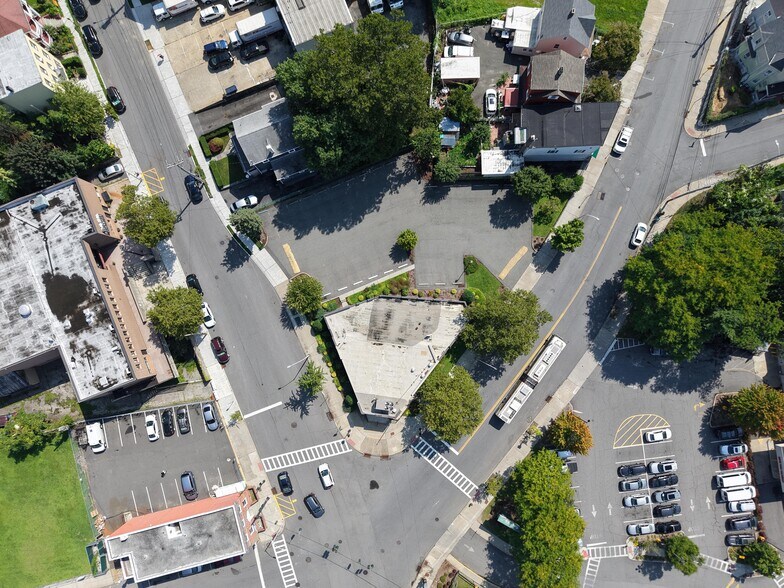 More Photos Of 131 Central Ave, Tarrytown Medical For Sale