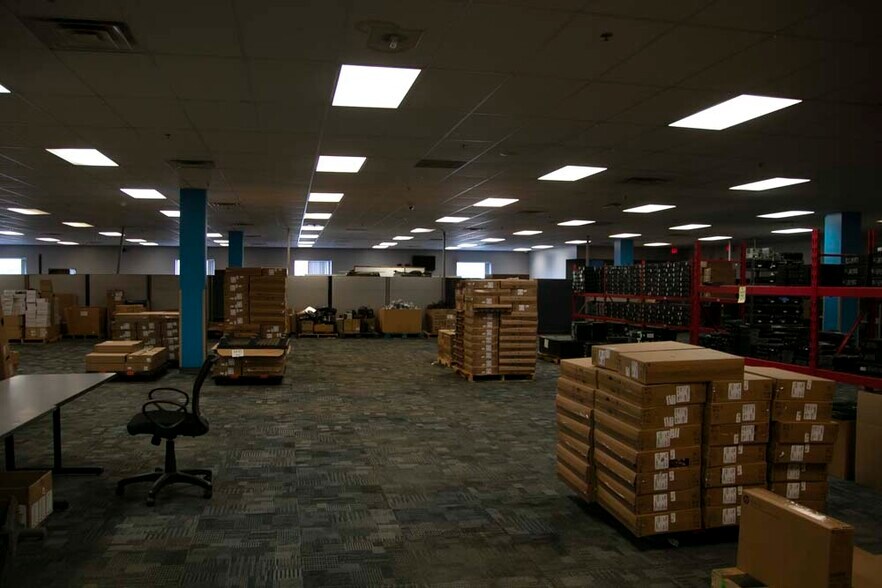 More Photos Of 1180 Jefferson Rd, Rochester Unknown For Lease