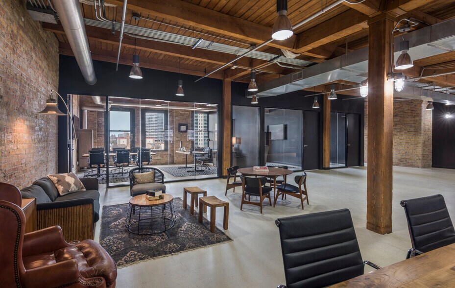 More Photos Of 363 W Erie St, Chicago Loft Creative Space For Lease