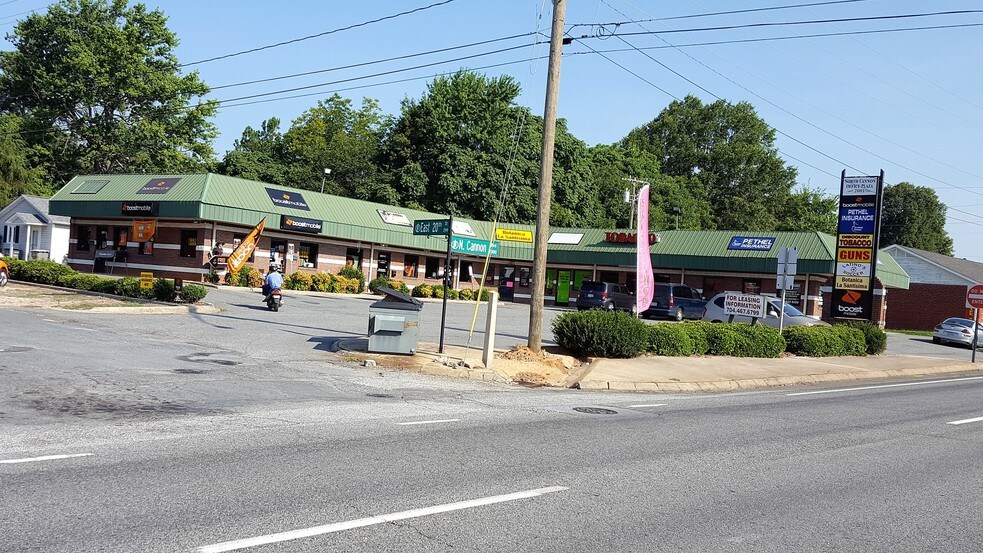 More Photos Of 2001 N Cannon Blvd, Kannapolis Unknown For Lease
