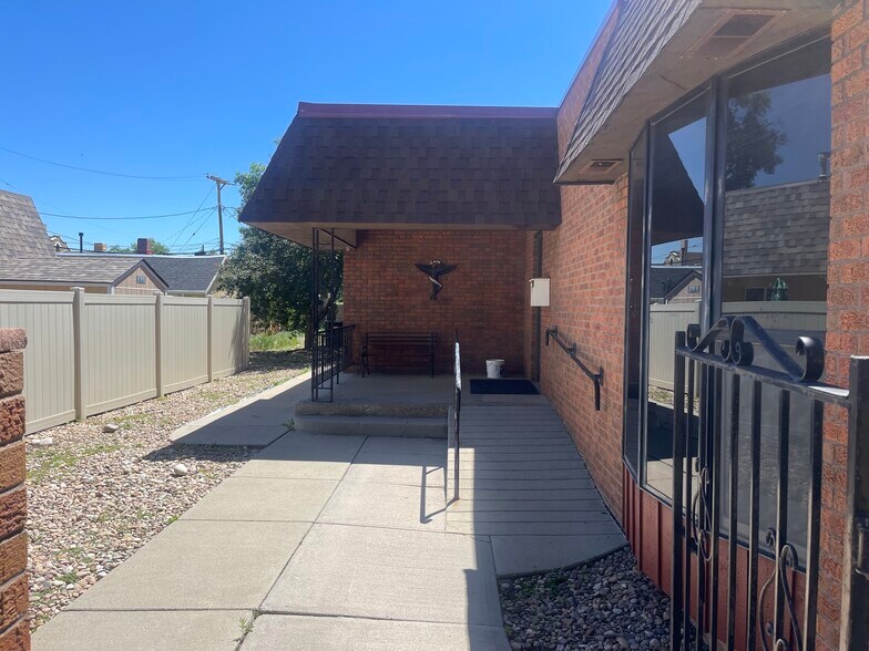 More Photos Of 40 S 6th Ave, Brighton Medical For Sale