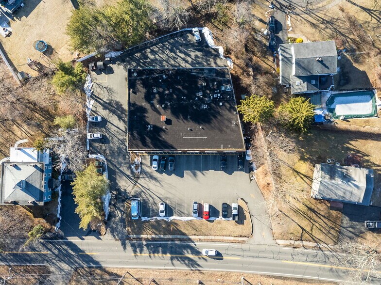 More Photos Of 362-374 Western Hwy, Tappan Freestanding For Lease