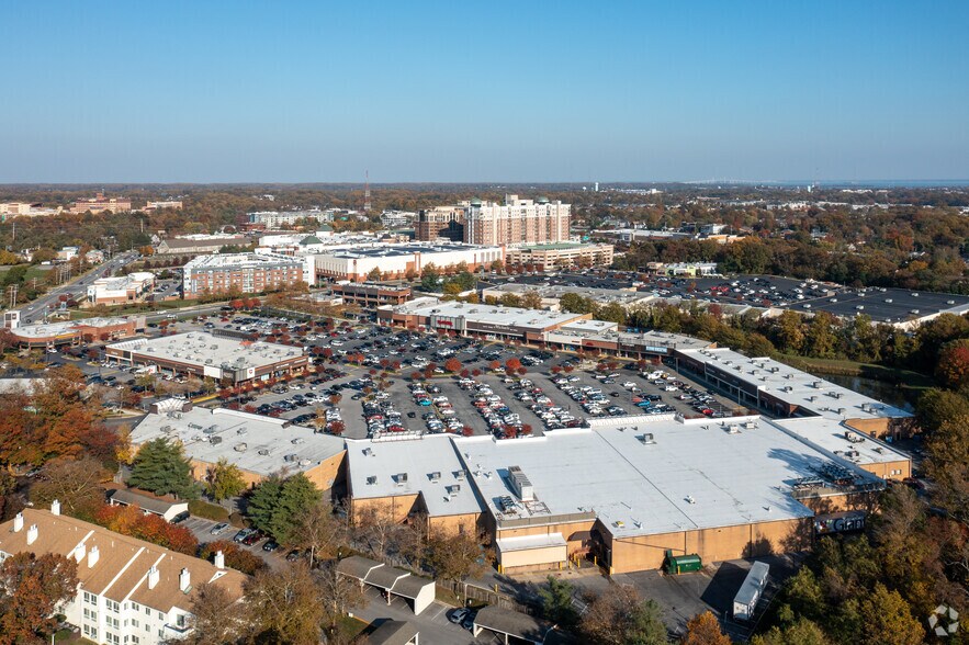 More Photos Of 2307-2329 Forest Dr, Annapolis Freestanding For Lease