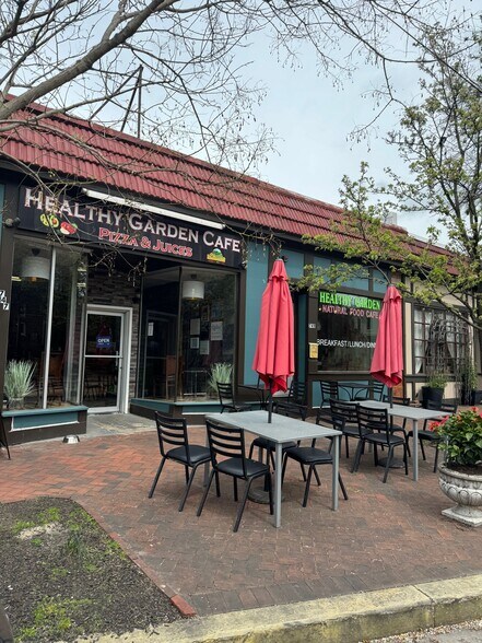 Primary Photo Of 747-749 Haddon Ave, Collingswood Restaurant For Lease