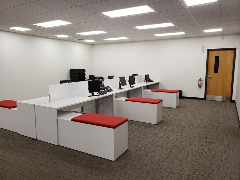 More Photos Of 220 Continuum Dr, Fletcher Research And Development For Sale