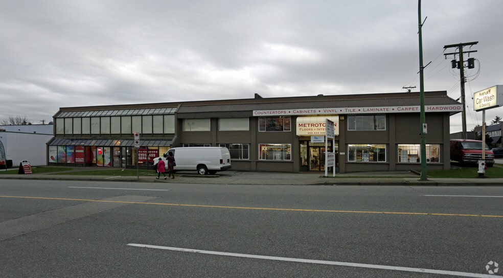 More Photos Of 5690-5696 Imperial St, Burnaby Storefront Retail Office For Lease