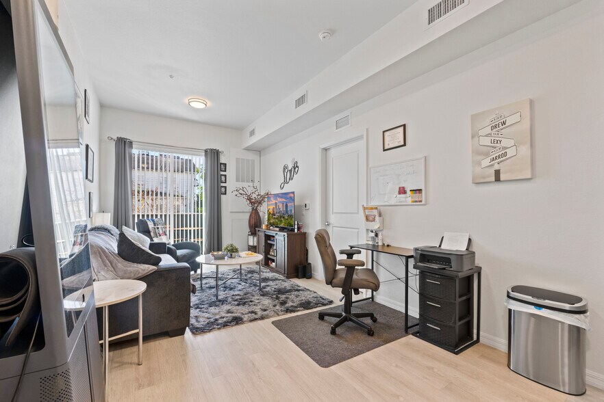 More Photos Of , Lakeland Multifamily For Sale
