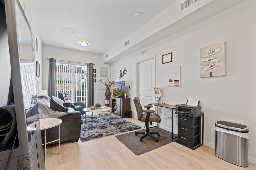 More Photos Of , Lakeland Multifamily For Sale