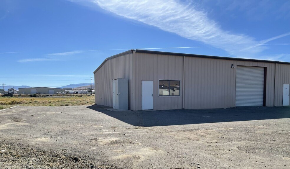 More Photos Of 77 Laxalt Dr, Carson City Manufacturing For Lease