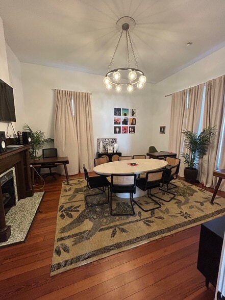 More Photos Of 1307 6th Ave N, Nashville Office For Lease