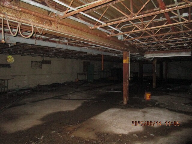 More Photos Of 169 W Bridge St, Lyons Manufacturing For Sale
