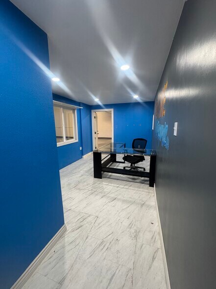 More Photos Of 1991 E William St, Carson City Warehouse For Lease