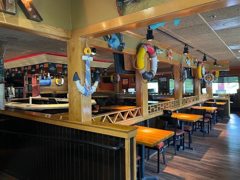 More Photos Of 13500 S John Young Pky, Orlando Restaurant For Sale