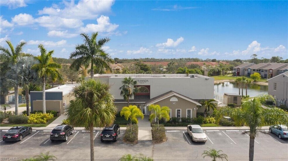 More Photos Of 132 Santa Clara Dr, Naples Apartments For Sale
