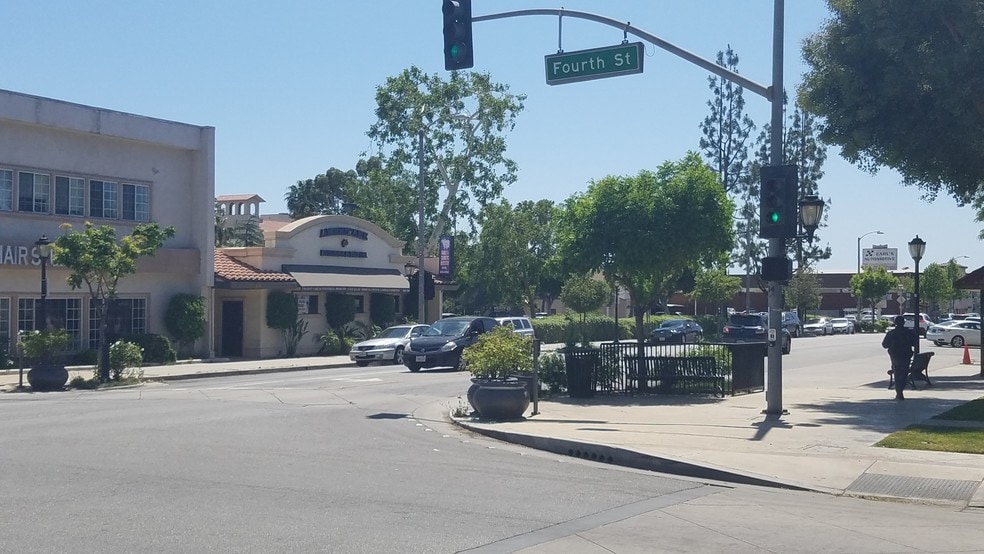 More Photos Of 326-328 N Maclay Ave, San Fernando Medical For Lease