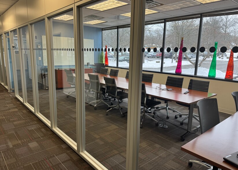 More Photos Of 1699 King St, Enfield Office For Lease