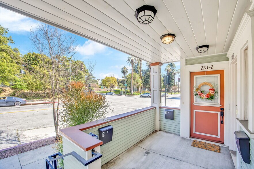 More Photos Of 221 Raymond Ave, Pasadena Apartments For Sale