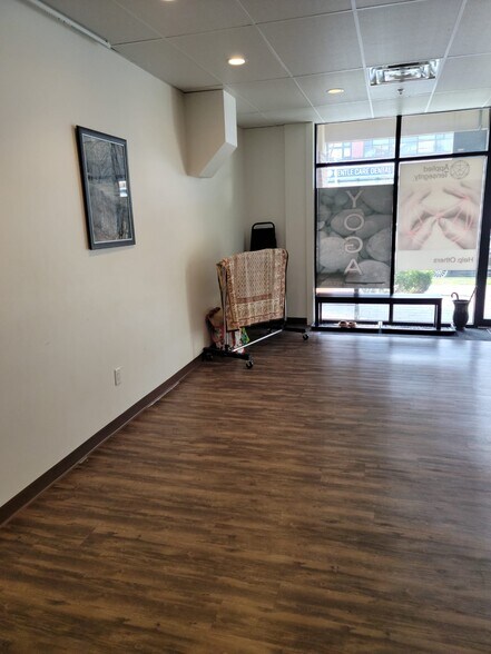 More Photos Of 14885 60 Av, Surrey Apartments For Sale