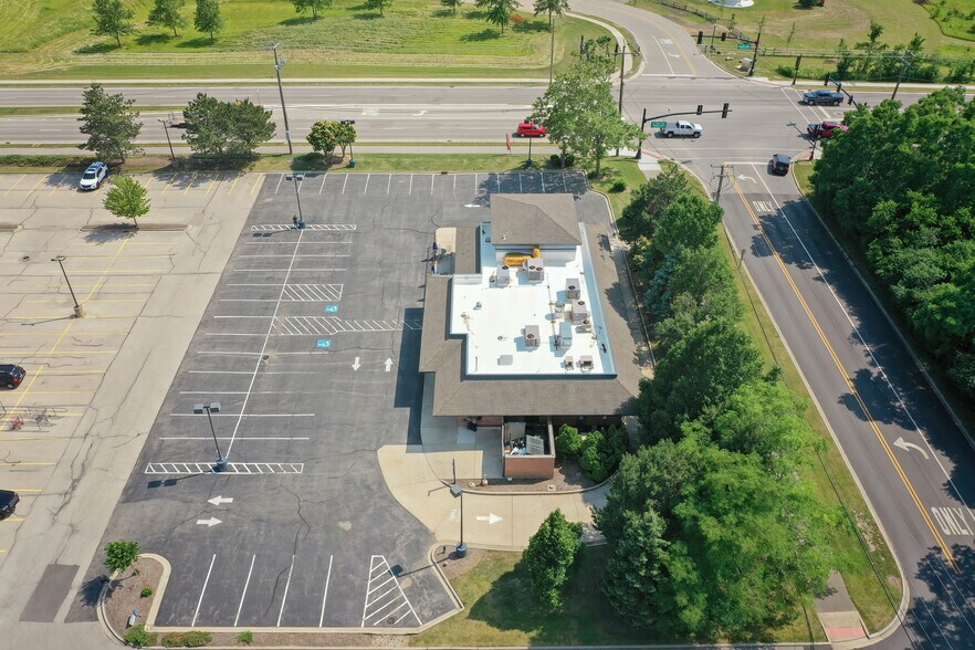 More Photos Of 1440 Grand Ave, Lindenhurst Restaurant For Sale