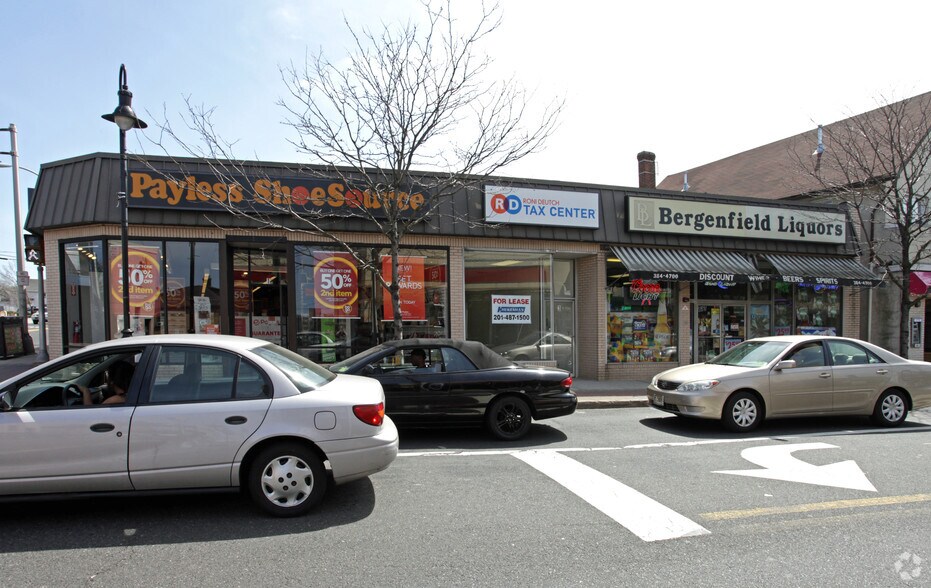 More Photos Of 1-5 S Washington Ave, Bergenfield Storefront For Lease