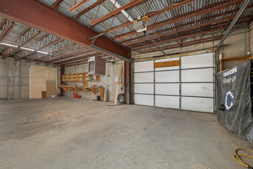 More Photos Of 177 NH Route 104, Meredith Freestanding For Lease