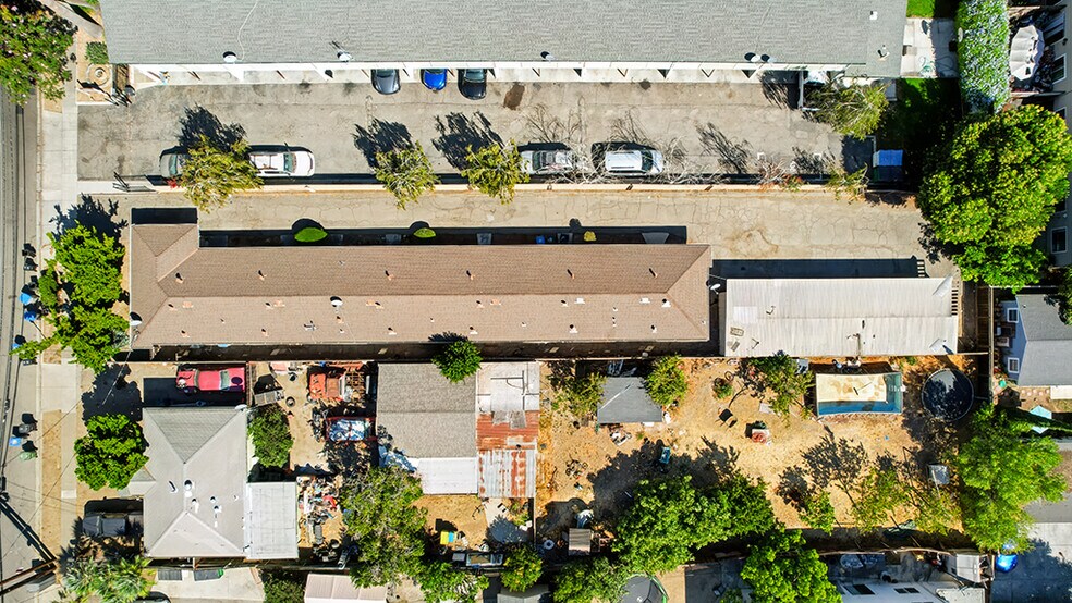 More Photos Of 460 S Buena Vista, San Jose Apartments For Sale