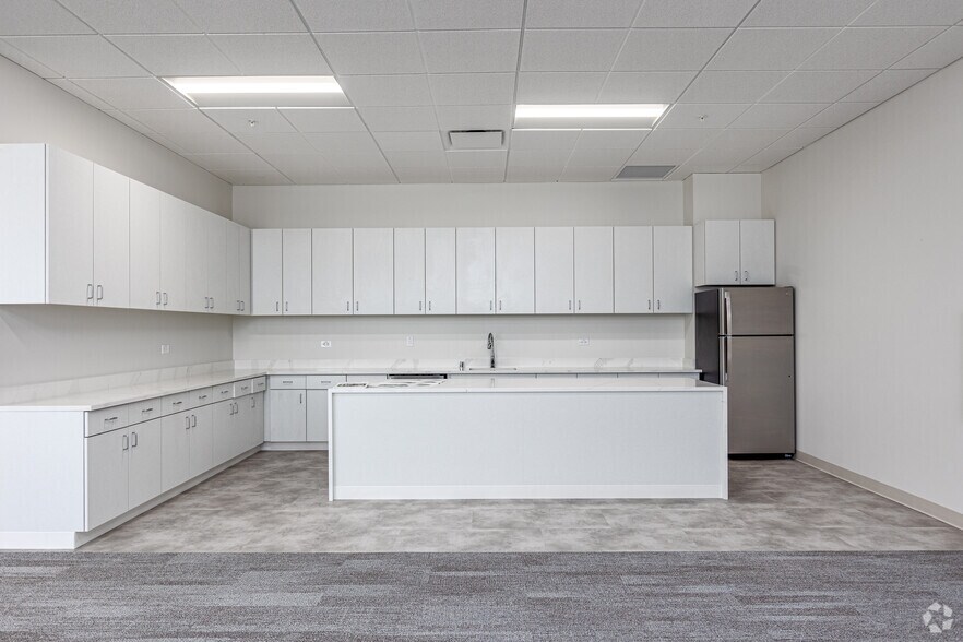 More Photos Of 8580 Belleview Dr, Plano Office For Lease