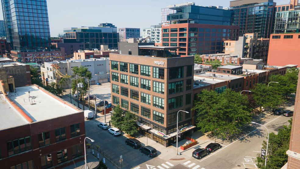 More Photos Of 226 N Morgan St, Chicago Loft Creative Space For Lease