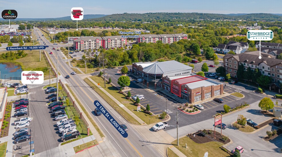 More Photos Of 1545 W 15th St, Fayetteville Restaurant For Lease